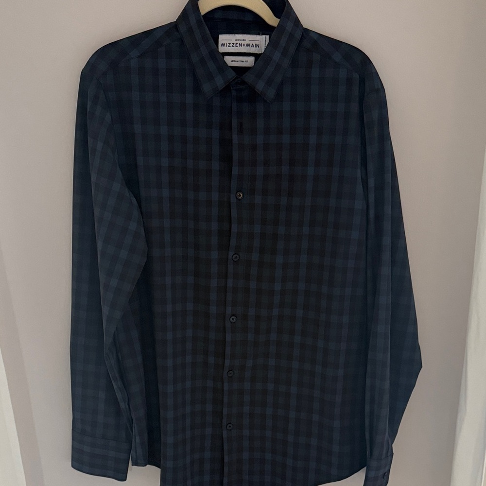 Mizzen+Main Men's Dark Blue Plaid Shirt